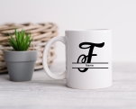 Tasse mit Monogramm F